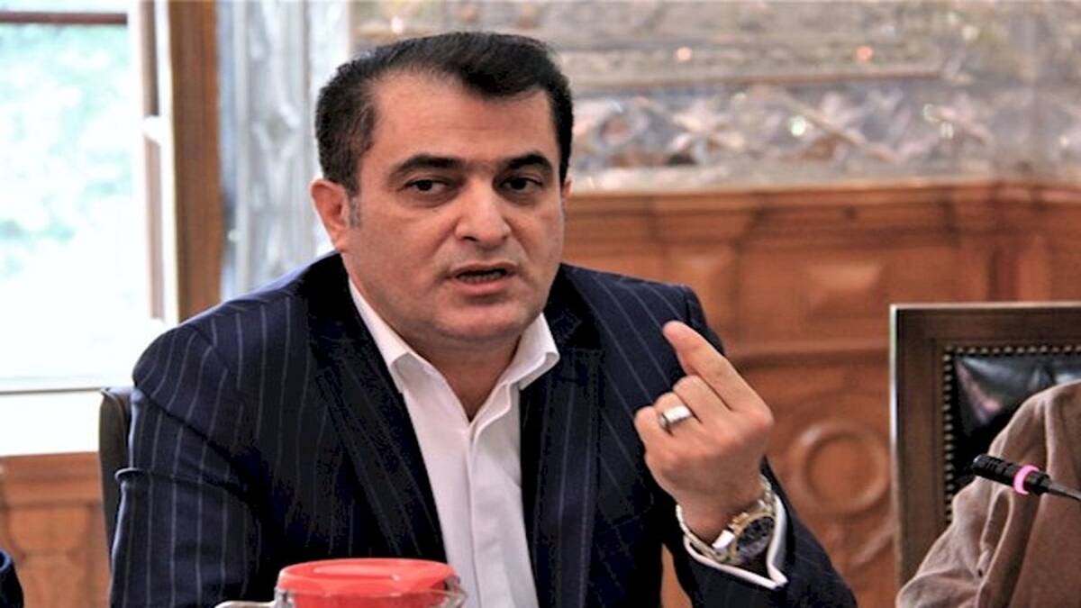 سرپرستی خلیل‌زاده در استقلال صحت ندارد