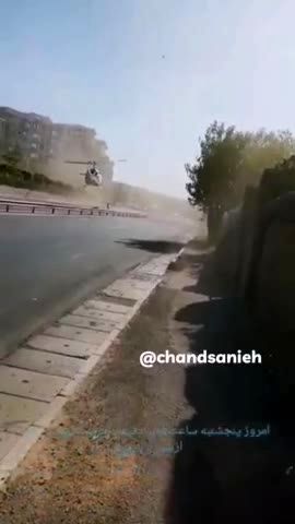  لحظه فرود اضطراری بالگرد پلیس وسط بزرگراه