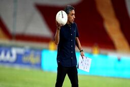 خطیبی از تراکتور رفت؛آقا فیروز سرمربی جدید 