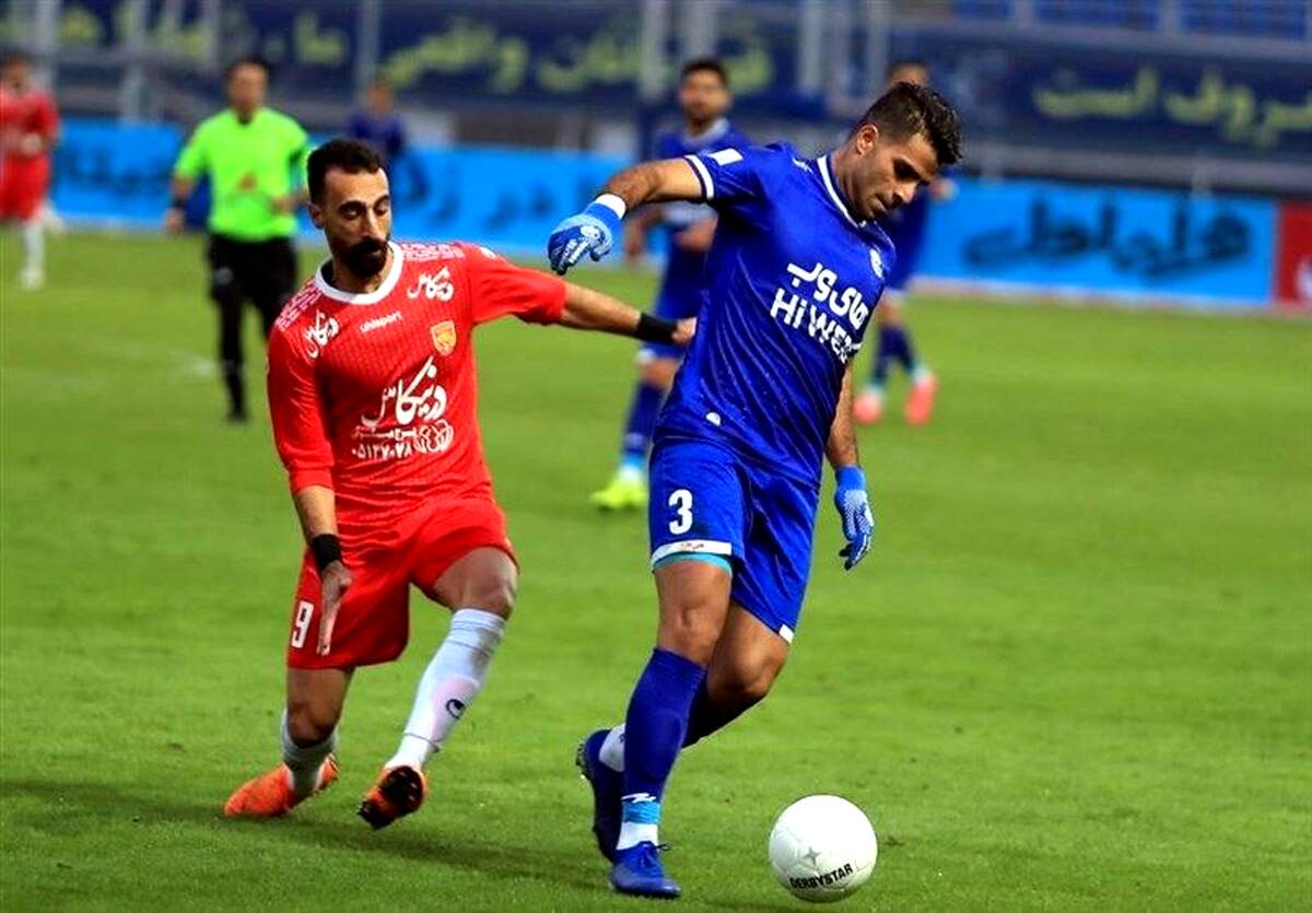 خبر عجیب ؛ ستاره استقلالی در تور پرسپولیس افتاد!