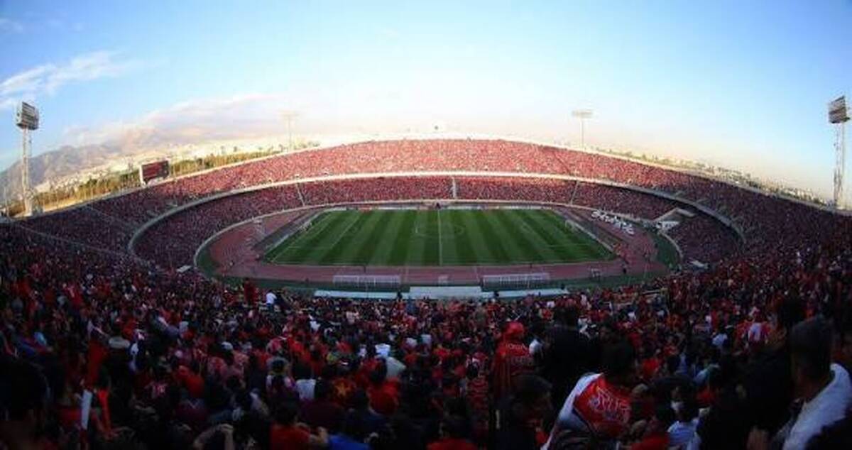 سه ورزشگاه آماده میزبانی لیگ برتر؛ استقلال وپرسپولیس درخواست نداده‌اند

