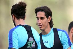 همه چیز درباره شکایت از نادری و حکم فیفا علیه استقلال/ توضیحات مهم مدیر استقلالی

