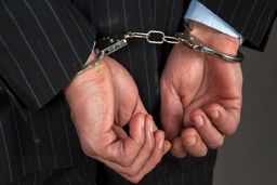 بازداشت ملی‌پوش معروف به خاطر جعل پلاک! + عکس

