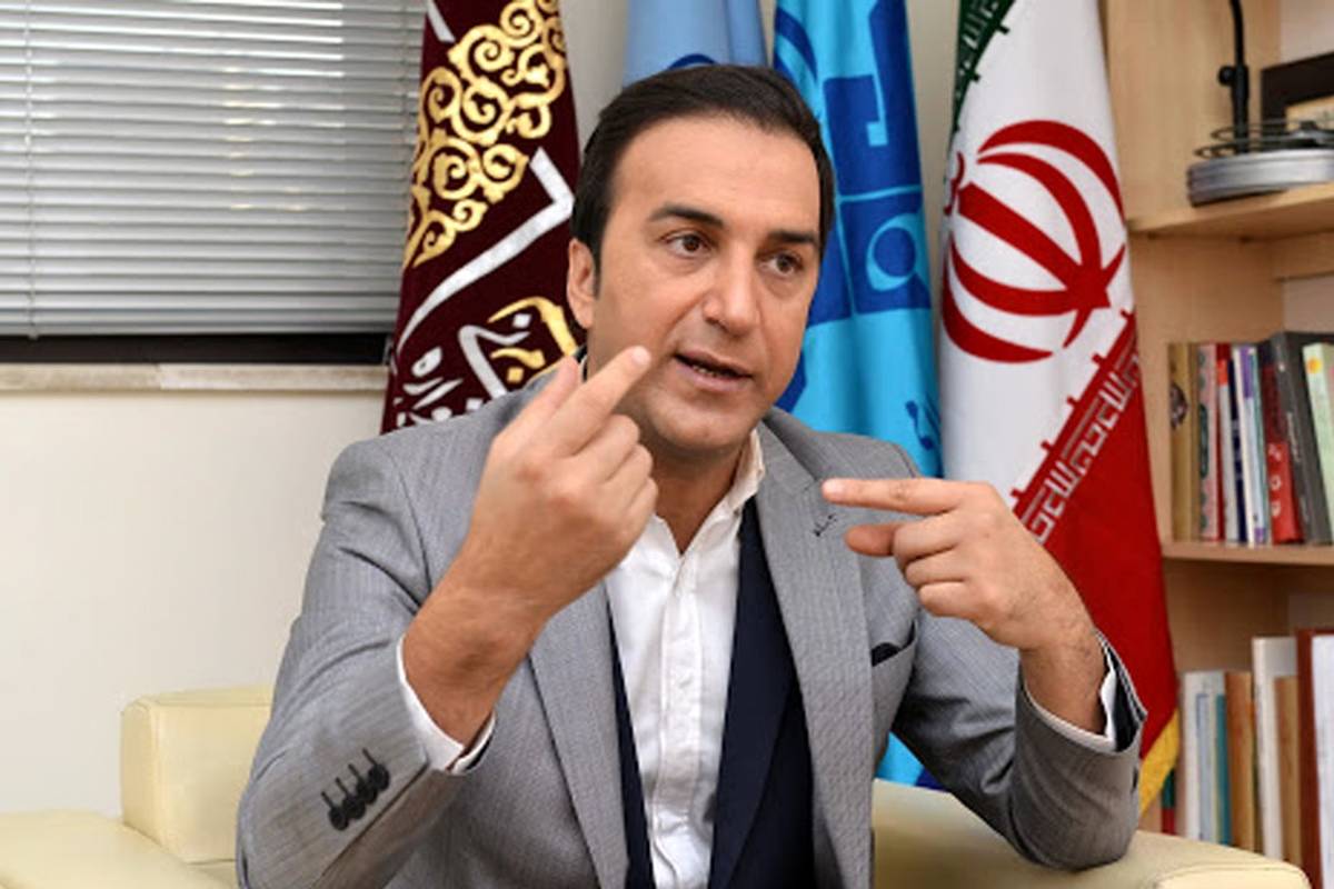 مجری استقلالی ممنوع الکار شد؟