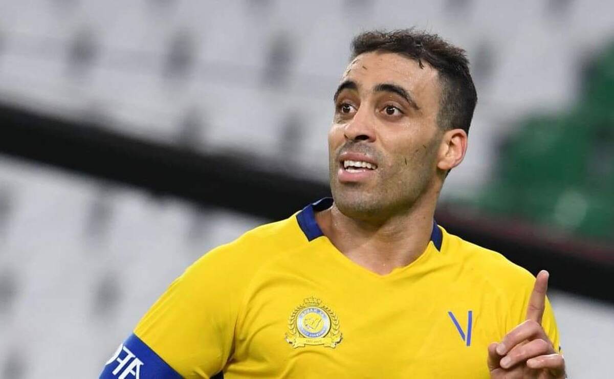 واکنش جالب کاپیتان النصر به توهین فرانسوی‌ها به پیامبر اسلام+  عکس


