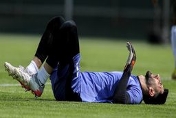 تصاویر مصدومیت بیرانوند در تمرین تیم ملی