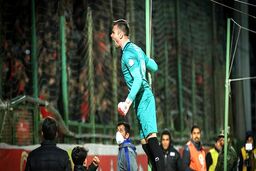 طلبکار جنجالی پرسپولیس در اروپا مربی شد