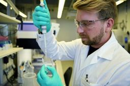 اسپوتنیک-5 نام نهایی واکسن کرونا + زمان توزیع