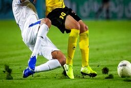 شرط لغو مسابقات لیگ؛ همه درخواست کتبی بدهند
