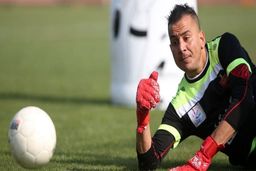 نیما نکیسا:حامد لک وارد فضای مجازی نشود