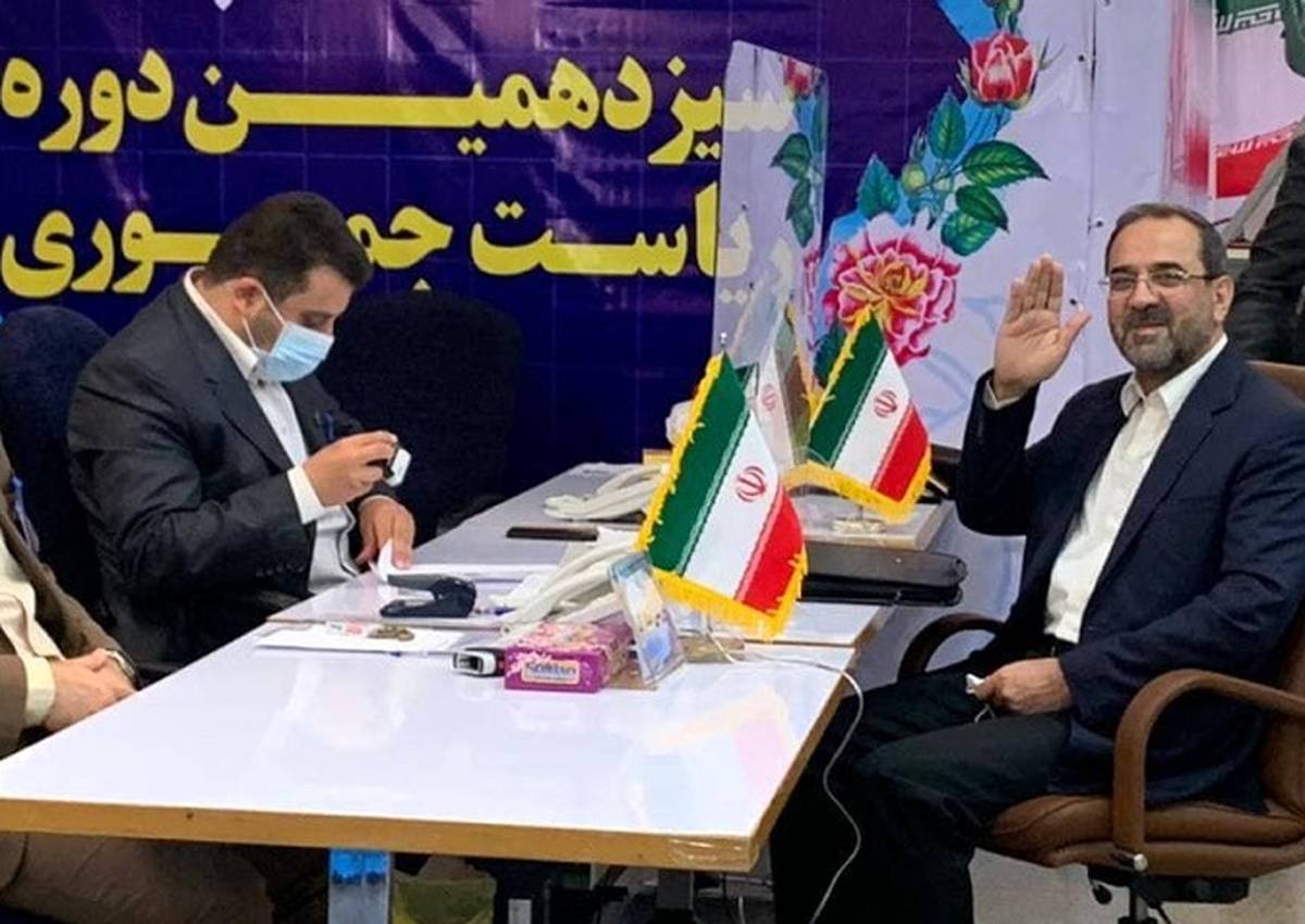 وزیر ورزش دولت احمدی نژاد هم کاندیدای ریاست جمهوری شد