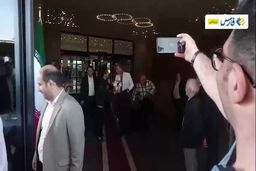 بدرقه تیم ملی فوتبال ایران از زیر قرآن به جام جهانی|فیلم