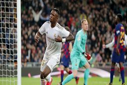 قدرت نمایی زیزو در ال کلاسیکو؛ رئال بارسا را از پا انداخت