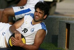 پادوانی بمب ساعتی نابودی استقلال