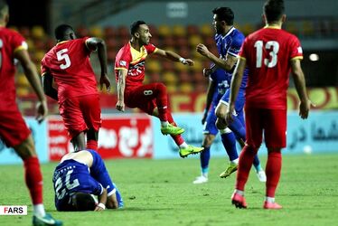 استقلال - فولاد