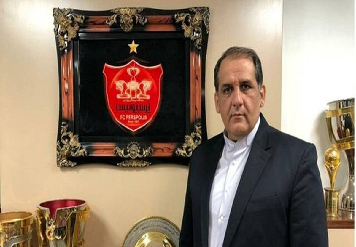 مرد ۳ شغله در پرسپولیس!