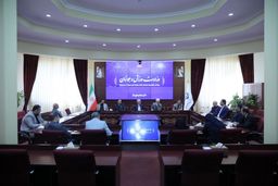 جلسه روند اخذ مدرک حرفه‌ای باشگاه‌های استقلال و پرسپولیس