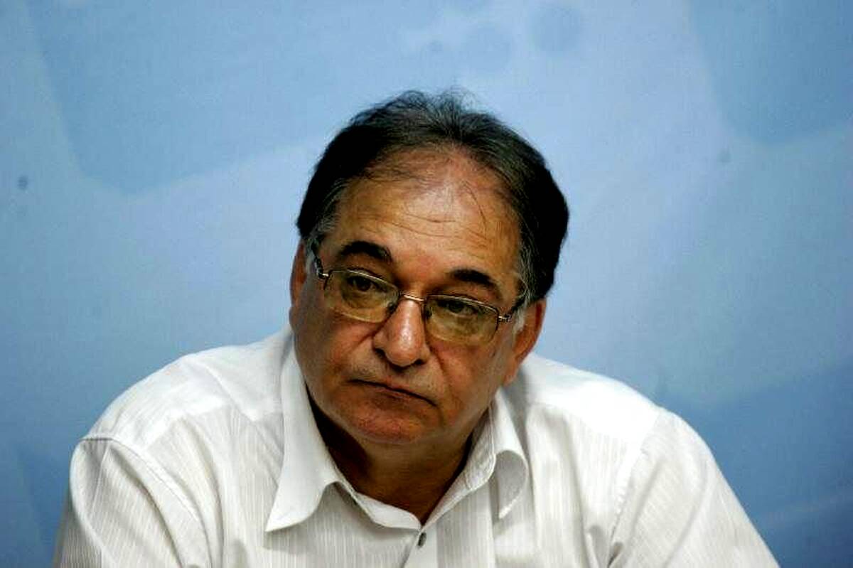 اقبالی:واقعا درد است که مدیران فعلی فدراسیون باز هم می خواهند بمانند