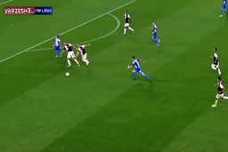 لذت ببرید از اتفاقات طنز فوتبالی در فصل 20-2019