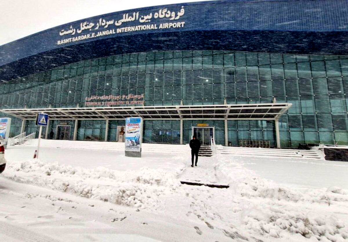 (عکس) ملوان در رشت محبوس شد