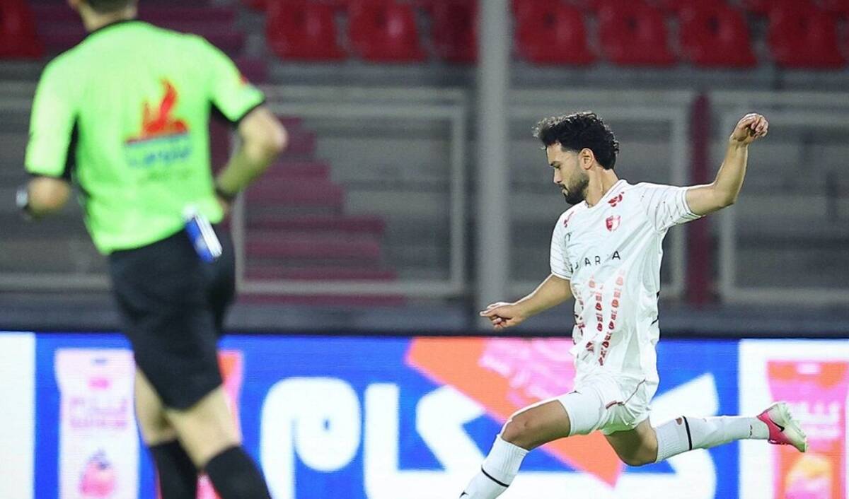 بازیکن ۱۰۰۰ میلیاردی کمر تارتار را شکست!
