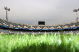 چراغ سبز وزارت ورزش برای تعطیلی لیگ برتر فوتبال ایران