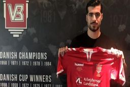 تیم جدید و عجیب ستاره تیم ملی فوتبال ایران