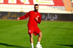 نوراللهی در پرسپولیس ماندنی شد؟