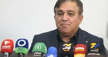 اعتراف تاجرنیا: اشتباه کردم به استقلالی‌ها قول باز شدن پنجره را دادم!
