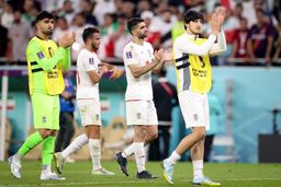 با برنامه ها و حرف های سوخته از همه آسیا عقب افتاده ایم