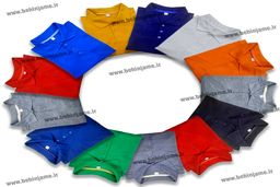 ۵ روش عالی برای استفاده از تیشرت ساده خام در تبلیغات برندها