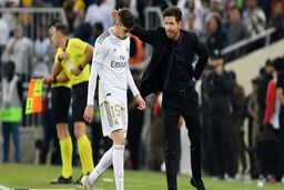 واکنش جالب دیگو سیمئونه به خطای جنجالی بازیکن رئال

