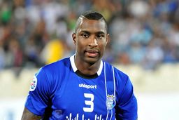 هلیا سهیمی همسر ایرانی جی لوید ساموئل از صحنه سازی هاو دروغ های مرگ می گوید