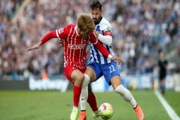 تشویق جالب علی دایی در بوندس لیگا