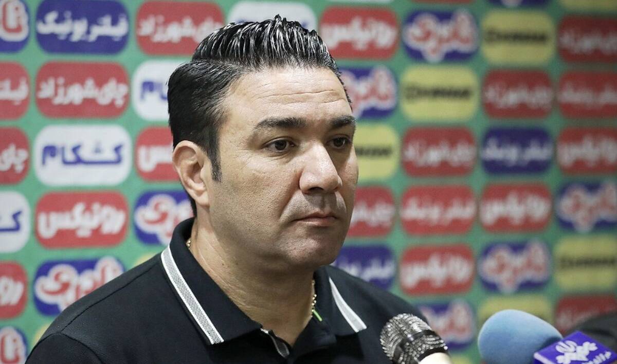 نکونام: تراکتور رقیب خودمان است
