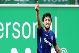 سردار آزمون با لورکوزن به مکزیک رفت