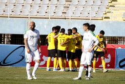 تیم منتخب هفته هفدهم لیگ برتر؛ زرد پررنگ، آبی کمرنگ، مشکی بی‌رنگ!