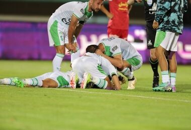 گربه سیاه پرسپولیس ؛ سوپر قهرمان را حذف کرد