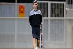 سرمربی گل گهر:پرسپولیس یکی از بهترین تیم‌های ایران است ولی نباید بترسیم