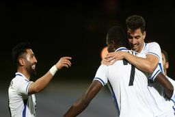 پنجه آبی روی صورت فوتبال آسیا+جزئیات بیشتر کلیک کیند 