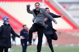 استقلالی‌ها فوتبال زیبا می‌خواهند/ آقای فکری؛ لطفا جسور بمان