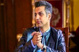 واکنش جالب مهراب قاسم‌خانی به مجوز نگرفتن برنامه عادل فردوسی‌پور!

