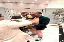 لحظه ورود مورایس به اصفهان|فیلم