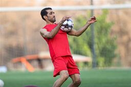 شانس کم وحید امیری برای بازگشت به پرسپولیس
