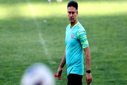 پرسپولیس حرفش را در زمین می زند