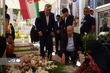 مهدی تاج