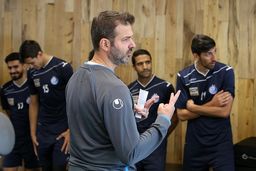 استراماچونی به استقلال بازگشت!

