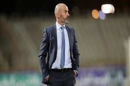 خمس:لیگ را تعطیل نکنید