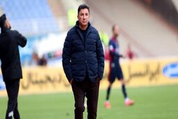 قلعه‌نویی:پرسپولیس شرایط خیلی خوبی دارد