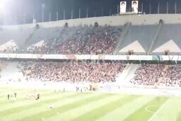 فیلم شور و حال بانوان پرسپولیسی در ورزشگاه آزادی